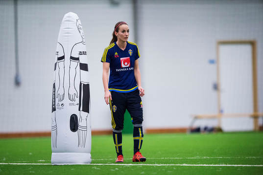 Kosovare Asllani