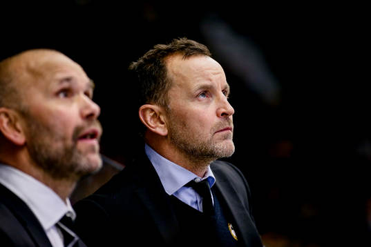 Brynäs tränare Thomas Berglund och assisterande tränare