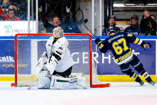 Bläddra bland fler bilder av Ishockey, SHL, HV71 - Färjestad