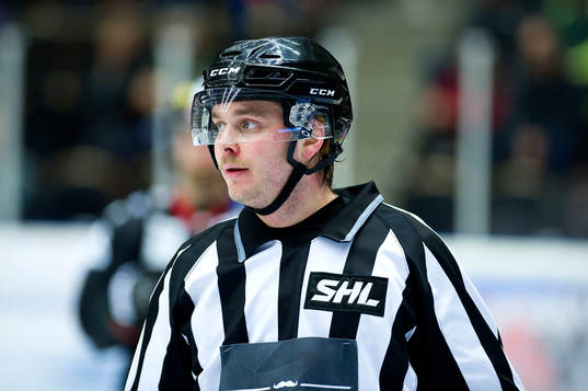 domaren Daniel Persson