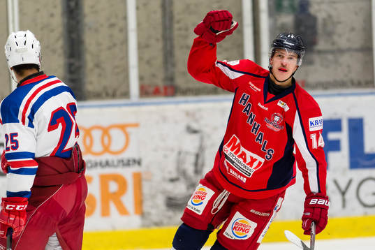 Hanhals Fredrik Johansson jublar