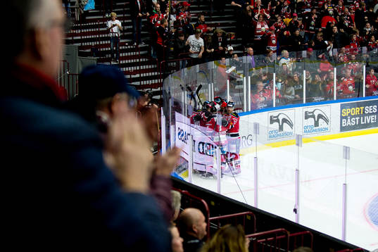Malmö Redhawks T.J. Galiardi jublar