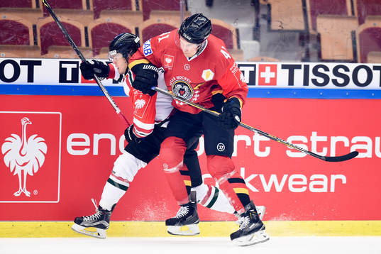 Luleås Ilari Melart och Frölundas Sebastian Stålberg