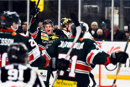 Tingsryds Joakim Högberg jublar