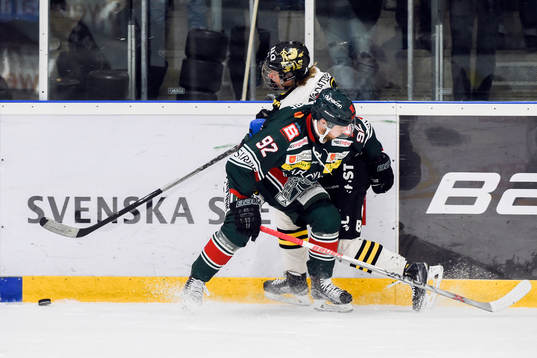 s Jesper Bratt