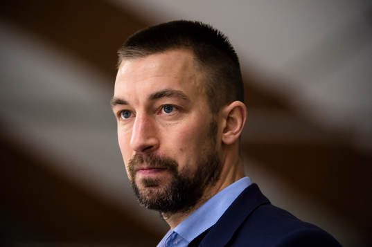 s Assisterande tränare David Engblom