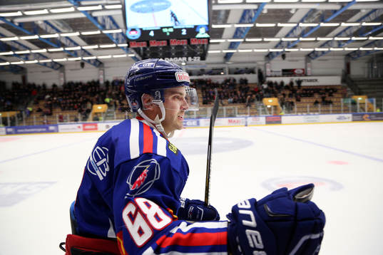 Oskarshamns Joakim Hagelin jublar