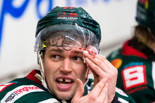 Tingsryds Eric Castonguay blöder