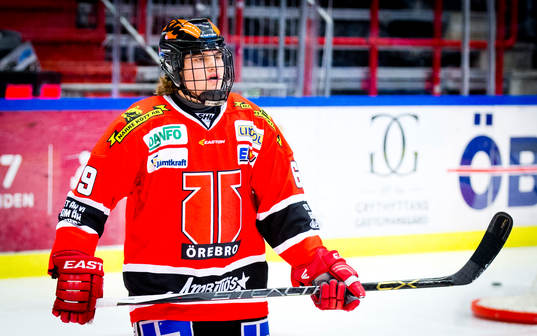 Örebros Glenn Gustafsson gör sin första match med a-laget