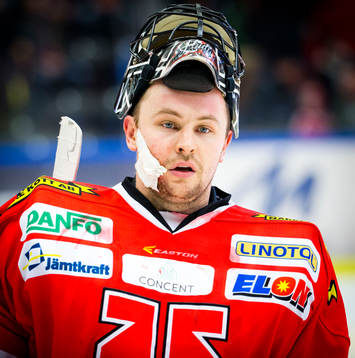 Örebros målvakt Julius Hudacek åter i spel