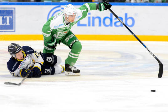s Emil Johansson mot Rögles Partik Cehlin