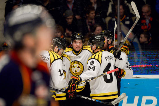 Brynäs Ponthus Westerholm jublar