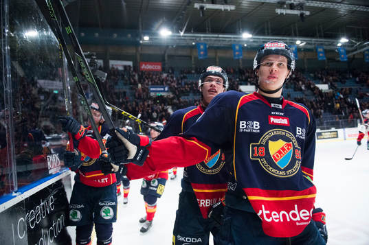 Djurgårdens Adam Ollas Mattsson och Andreas Englund jublar