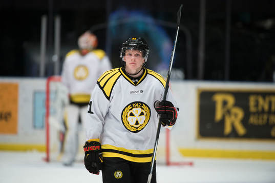 Brynäs Daniel Mannberg deppar