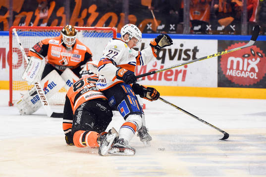 Karlskronas Toni Kähkönen och Växjös Gustav Rydahl