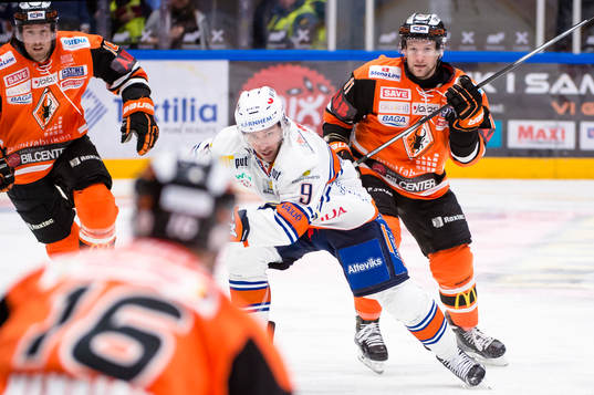 Växjös Josh Hennessy
