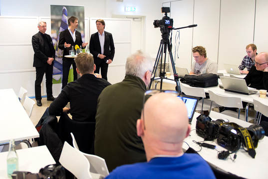 Ordförande Karl Jartun samt avgående klubbdirektör