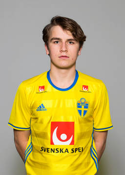 Erik Gunnarsson i P16/99-landslaget