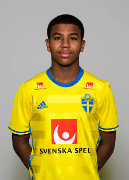 Nebiyou Perry i P16/99-landslaget
