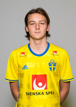 Alexander Abrahamsson i P16/99-landslaget