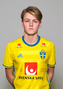 Simon Marklund i P16/99-landslaget