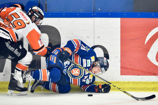 Bläddra bland fler bilder av Ishockey, SHL, Växjö - Karlskrona