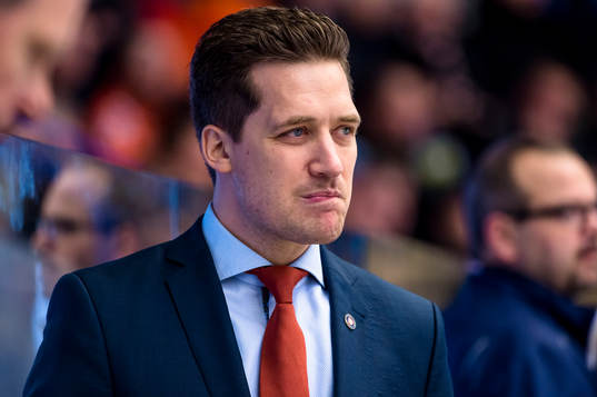Växjös tränare Sam Hallam