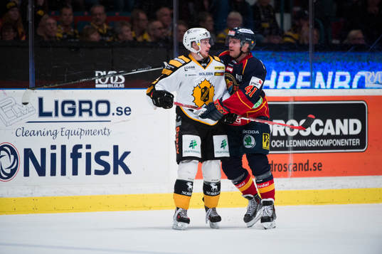 Djurgårdens Patrick Thoresen och Skellefteås Niclas