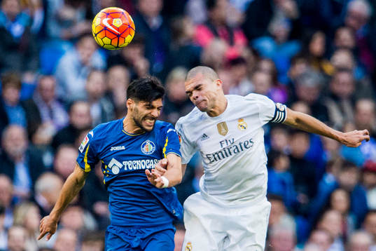 Getafes Lafita och Real Madrids Pepe