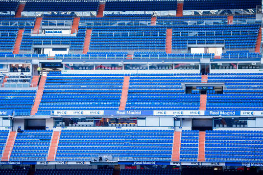 Tomma läktare på Santiago Bernabeu