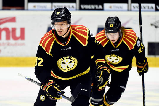 Brynäs Nick Johnson jublar