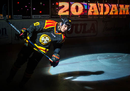 Brynäs Adam Brodecki före ishockeymatchen i SHL mellan