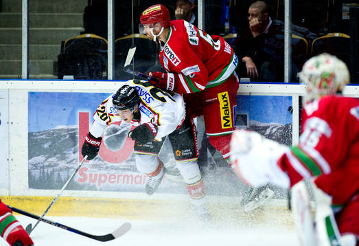 Luleås Victor Ekarv och Modos Noah Welch