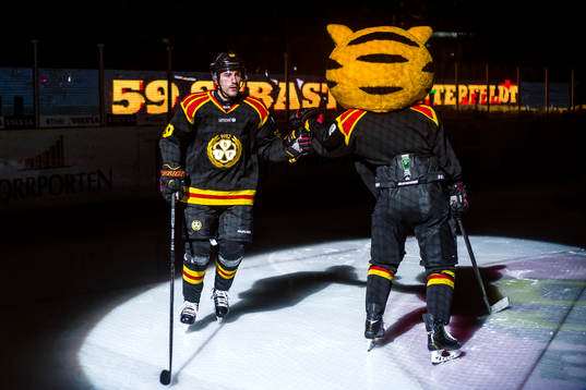 Brynäs Sebastian Enterfeldt gör entre