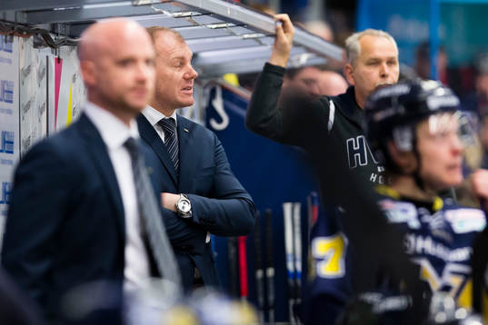 s assisterande tränare Tim Brithén och tränare Johan