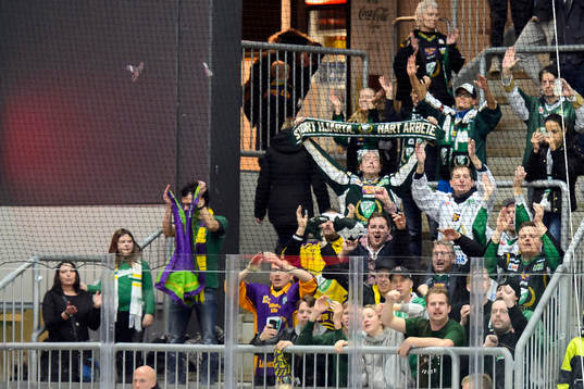 Färjestads supporters jublar