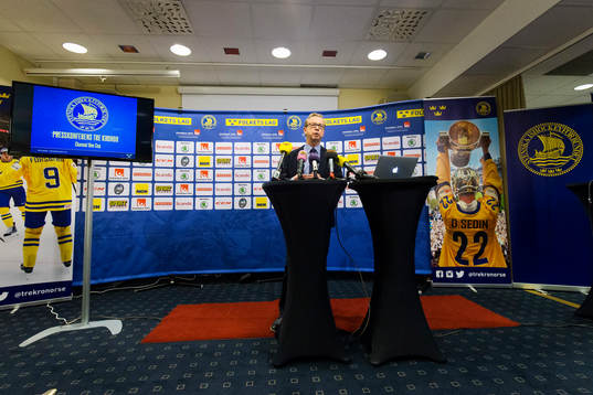 Tre Kronors förbundskapten Pär Mårts presenterar truppen