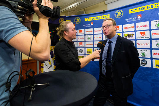 Tre Kronors förbundskapten Pär Mårts