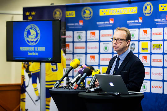 Tre Kronors förbundskapten Pär Mårts presenterar truppen
