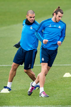 Real Madrids Pepe och Gareth Bale