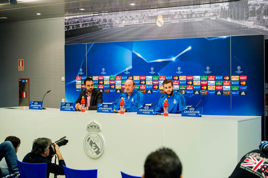 Real Madrids tränare Rafa Benítez och Nacho Monreal