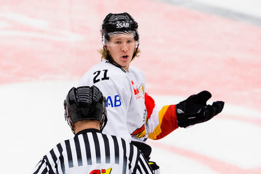Luleås Emil Sylvegård missnöjd med utvisning