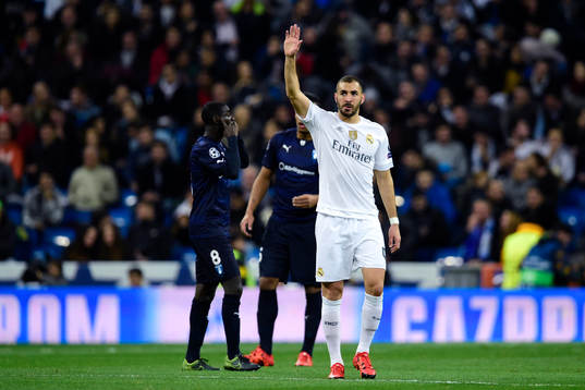 Real Madrids Karim Benzema jublar