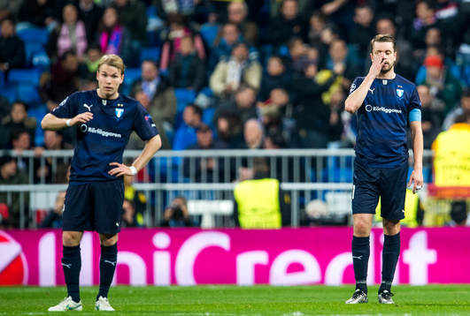 Malmö FFs Oscar Lewicki och Kari Arnarson deppar
