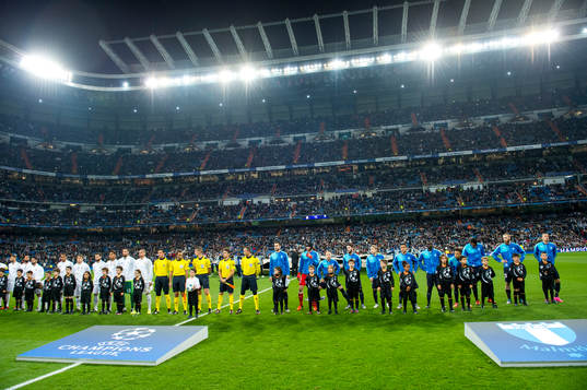 Real Madrids och Malmö FFs spelare ställer upp