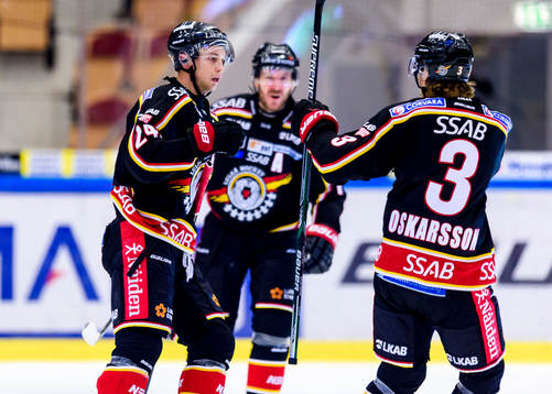 Luleås Johan Harju jublar