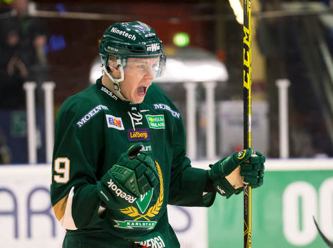 Färjestads Victor Ejdsell jublar