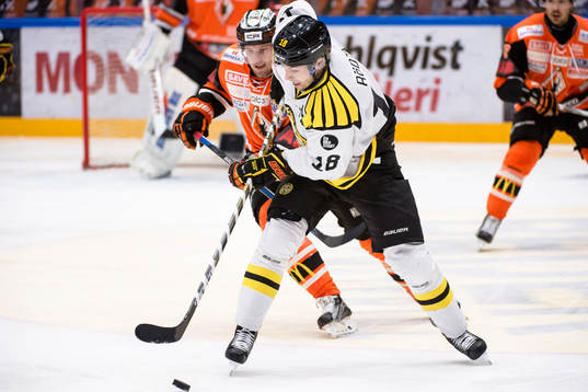 Bläddra bland fler bilder av Ishockey, SHL, Karlskrona - Brynäs