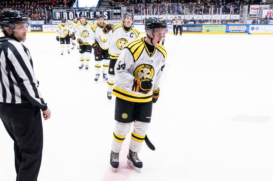 Brynäs Jonathan Pudas  jublar
