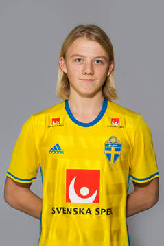 Tim Stolt Hermansson som spelar i P15/00-landslaget